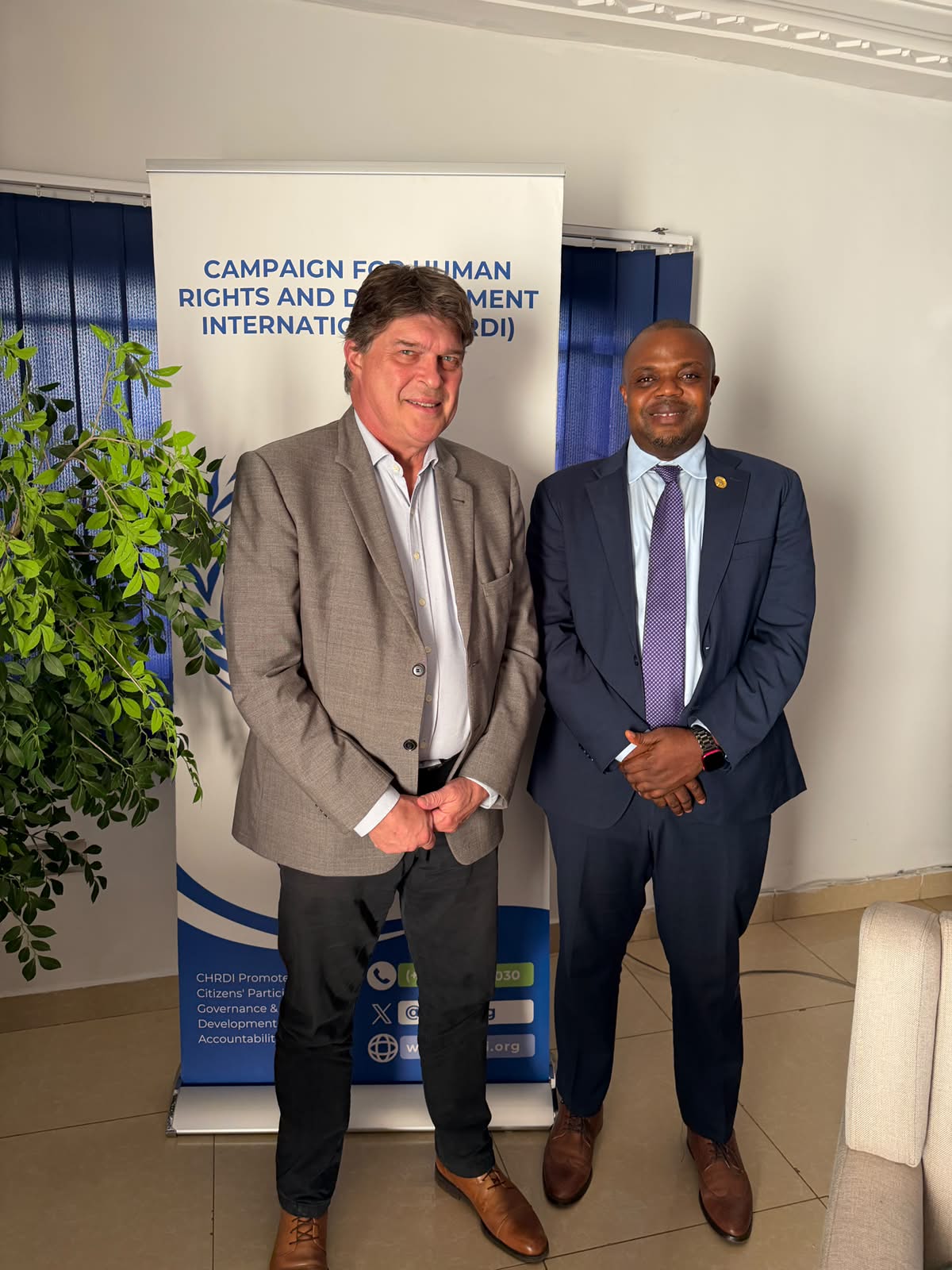 FRENCH CHARGÉ D’AFFAIRES VISITS CHRDI